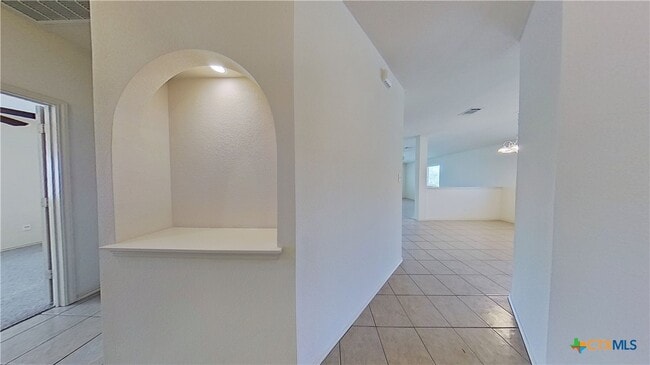 Building Photo - 1119 Whitley Dr