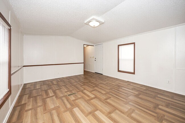 Foto del edificio - Elizabeth's RV Park -Mobile Homes-