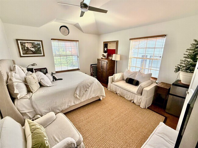 Foto del edificio - 2023 South Blvd