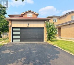 Building Photo - 88 Toba Crescent