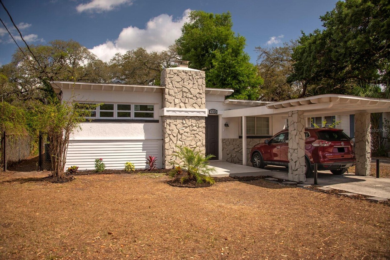 1304 E Osborne Ave, Tampa, FL 33603 House Rental in Tampa, FL