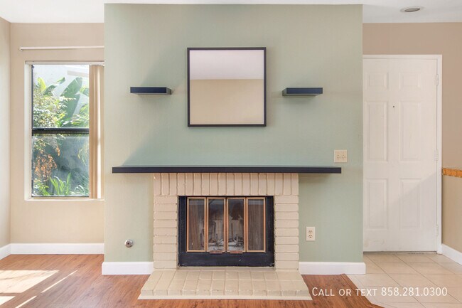 Foto del edificio - 9322 Twin Trails Dr