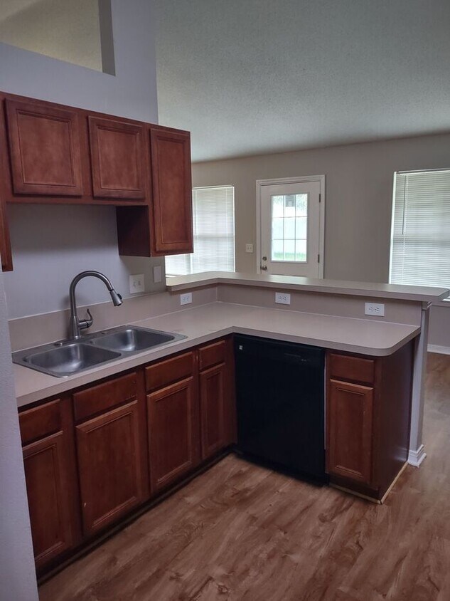 Building Photo - NOW AVAILABLE! 9136 Hawkeye Drive, Jackson...
