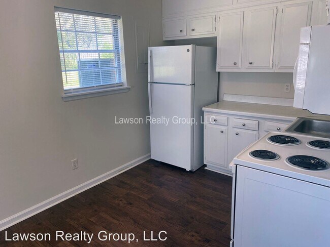 Foto del edificio - 330 Maddock Ave NE
