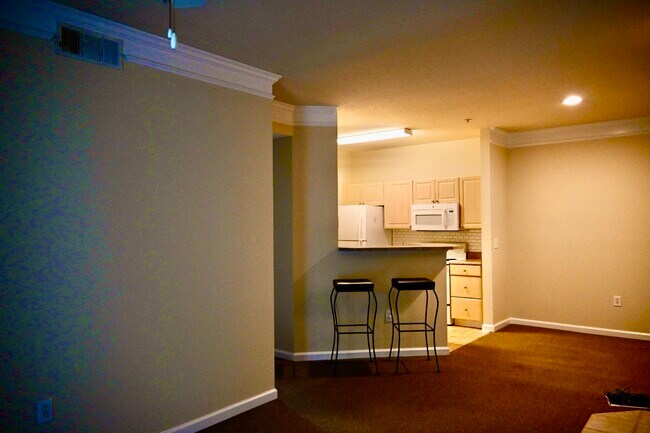 Foto del edificio - 1300 Park West Blvd