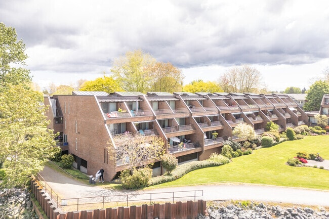 Seafarer Marina Estates