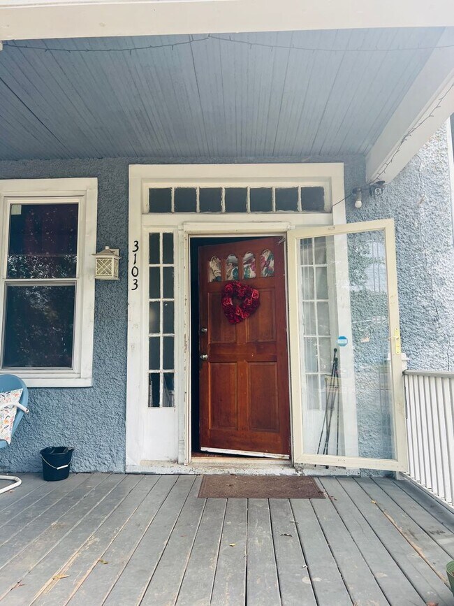 Foto del edificio - Charming 3bdrm/1.5bth Home Conveniently Located in Richmond's North Highland Park Subdivision w/P...