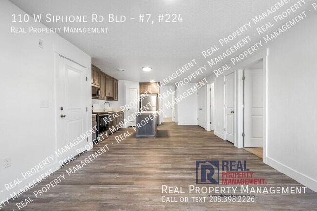 Building Photo - 110 W Siphon Rd