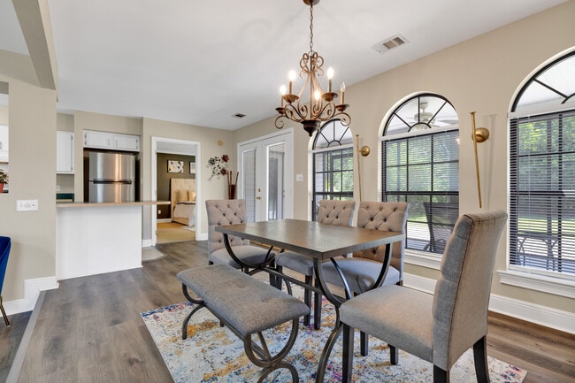 Dinning Room Area - 1123 Albritton Dr