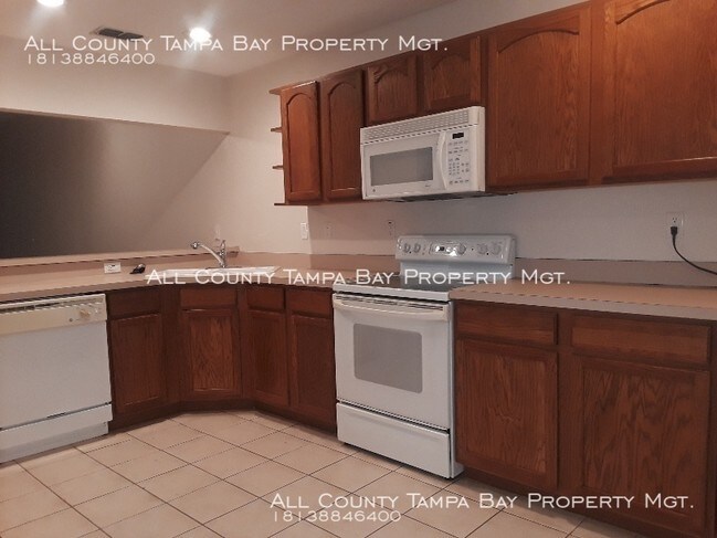 Foto del edificio - 1837 Hammocks Ave