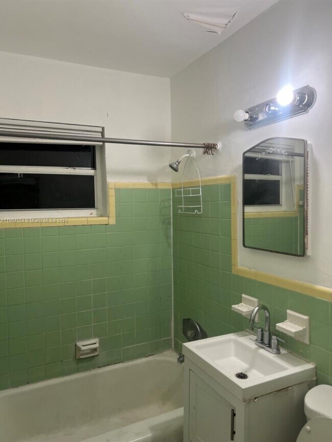 Foto del edificio - 1931 Jefferson St