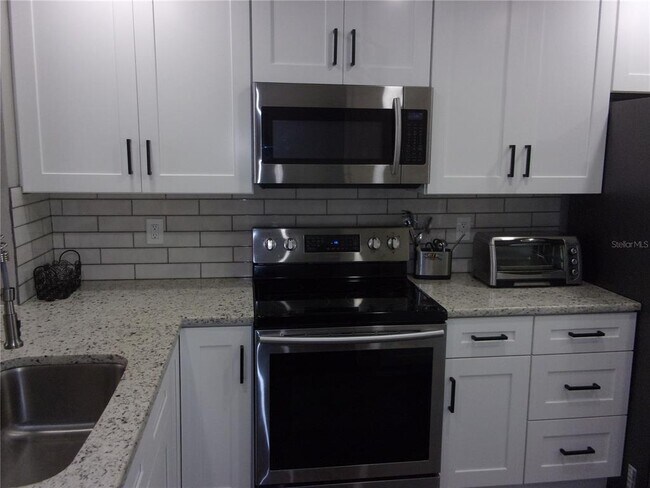 Building Photo - 146 Brigton Ct