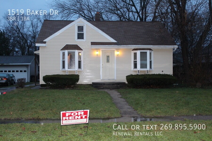 Foto principal - 1519 Baker Dr