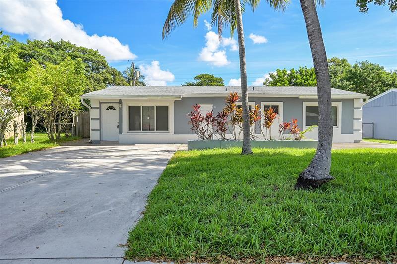 Primary Photo - 6421 SW 16th St