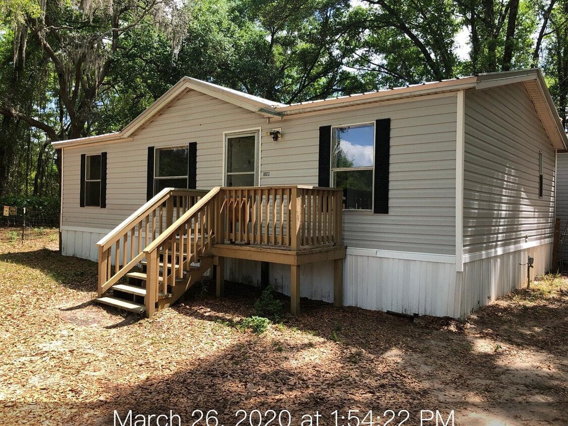 1803 Denise St, Interlachen, FL 32148 House for Rent in Interlachen