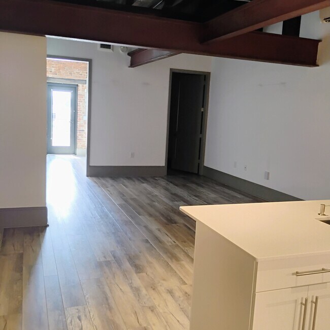 Foto del edificio - The Lofts at Empire Yard