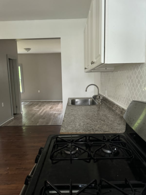 Primary Photo - 145 W Delavan Ave