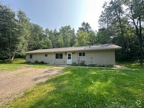 Building Photo - 4668 Tree Farm Rd