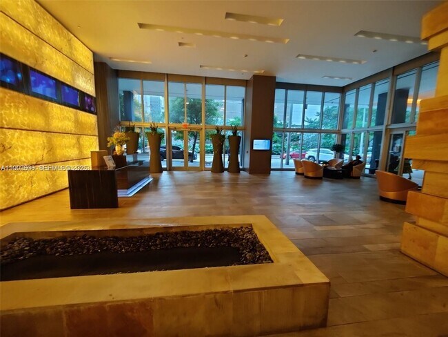 Foto del edificio - 55 SE 6th St