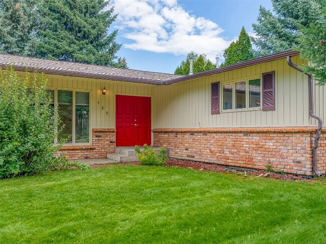 Foto del edificio - 125 Sherry Ln