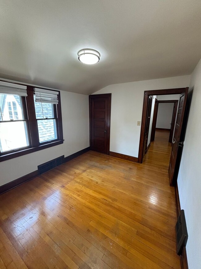 Foto del edificio - 3211 W Fairmount Ave