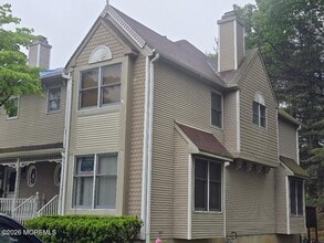 Building Photo - 157 Northampton Dr