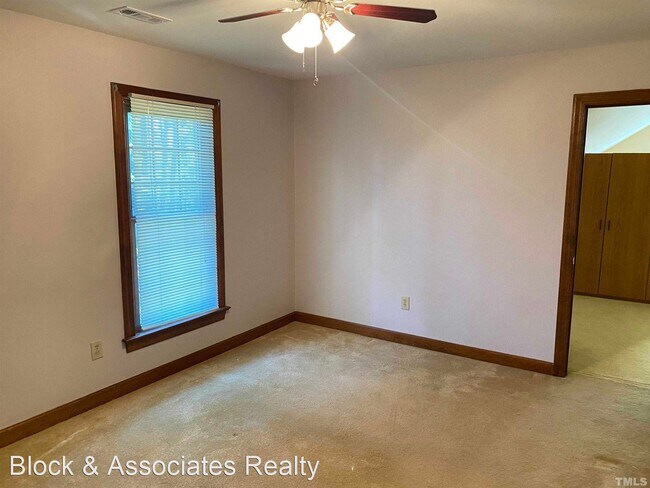 Foto del edificio - 3 br, 2.5 bath House - 5 Trump Court