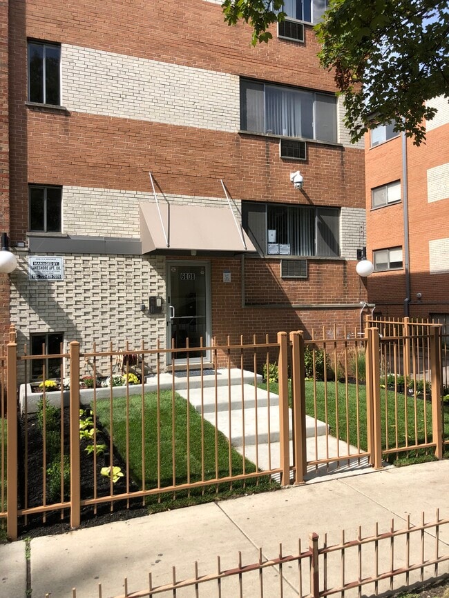 Gated Front Entrance - 6008 N Winthrop Ave