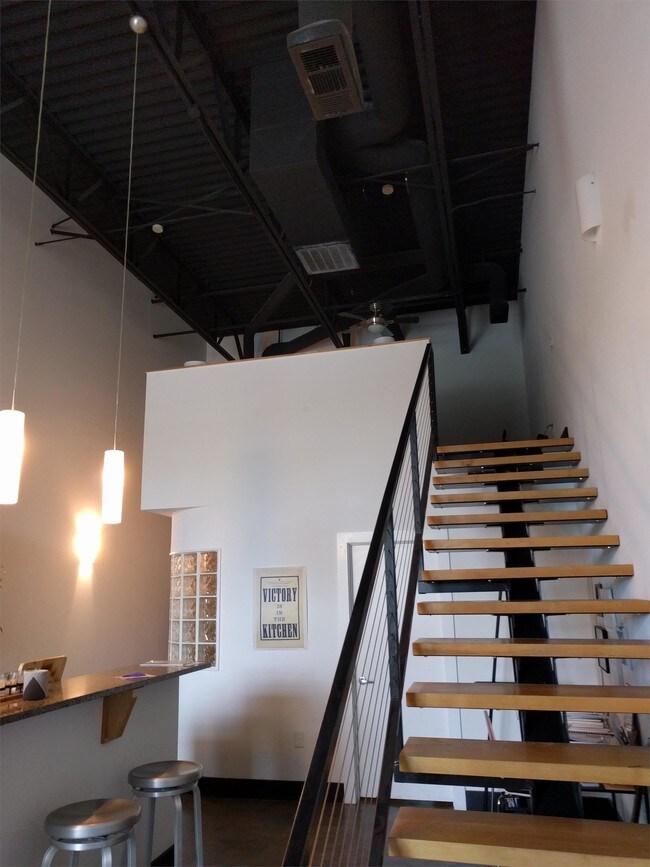 Foto del edificio - 1660 DeKalb Ave NE