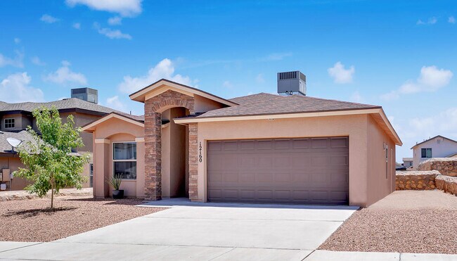 Foto del edificio - 12160 Driftwood LN