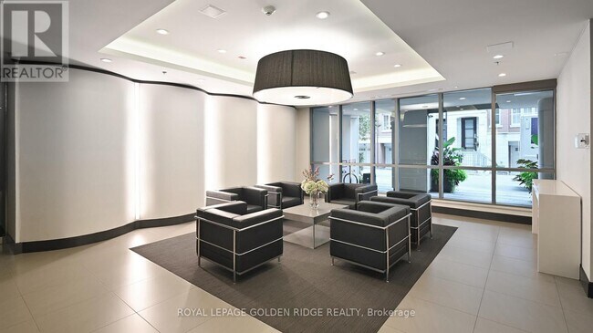 Building Photo - 377 Madison Ave