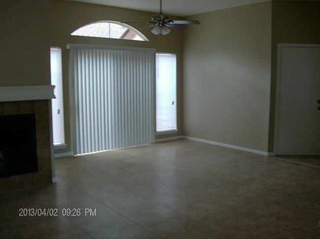 Building Photo - 7772 Park Falls Dr