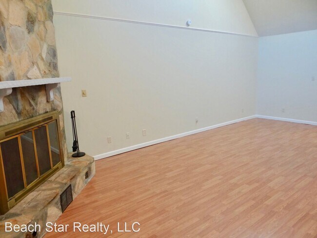 Building Photo - 2 br, 2 bath House - 1841 Fairway Ridge Un...