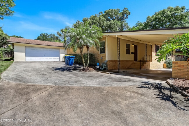 Building Photo - 4009 Bess Rd