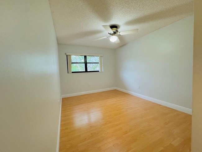 Foto del edificio - 13370 SW 90th Ter