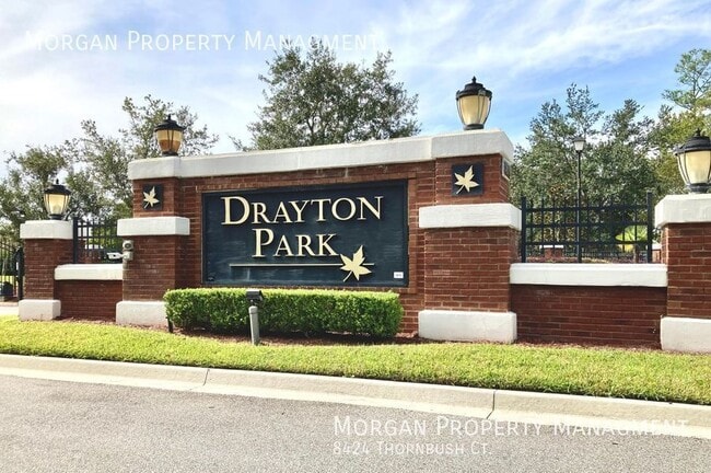 Building Photo - 8424 Thornbush Ct