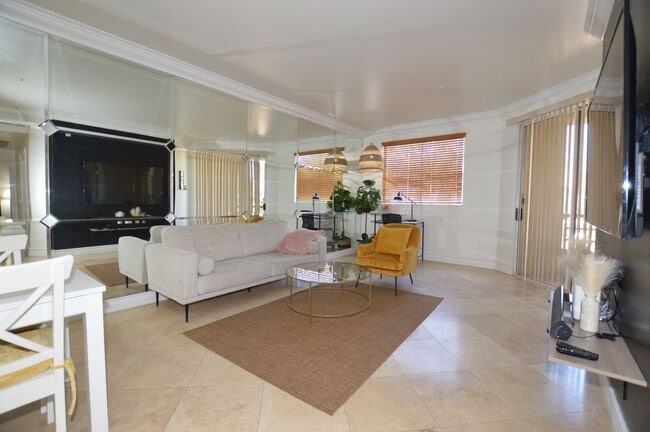 Building Photo - Newly Remodeled & Furnished Luxury Condo Rental near the Las Vegas Strip!