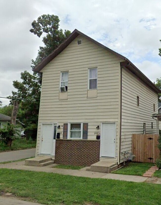 Building Photo - 144 S 3rd St