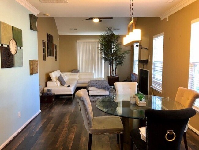 Foto del edificio - BELMONT PARK