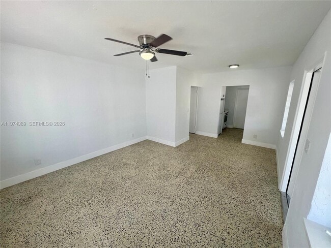 Foto del edificio - 1710 Arthur St