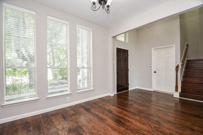 Building Photo - 20510 Ropers Trail Ct