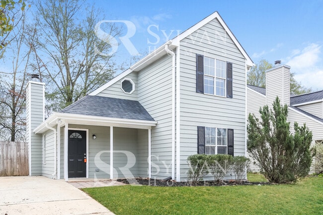 Photo - Enjoy living the good life in this 3 bedroom, 2 bathroom home