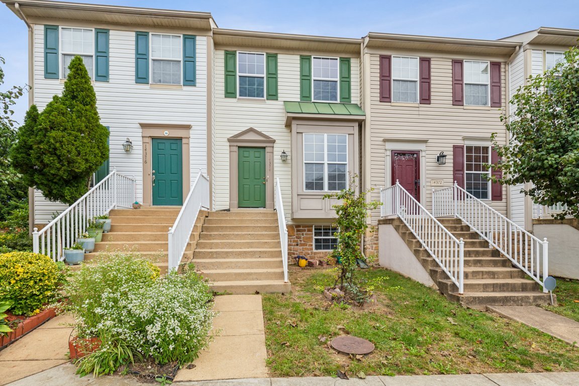 Foto principal - Experience the charm and comfort of this d...