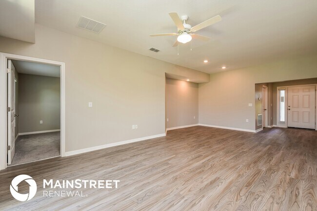 Foto del edificio - 1220 NW 36th Pl