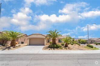 Building Photo - 3016 Friendship Hill Cir