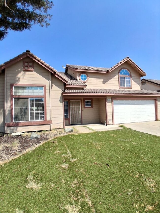 Building Photo - 277 W El Paso Ave