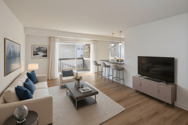 Foto del edificio - Top Of The Hill Apartments