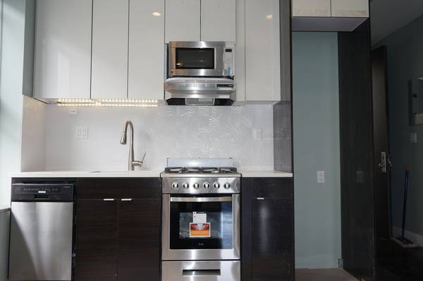 Foto principal - 110 Madison St