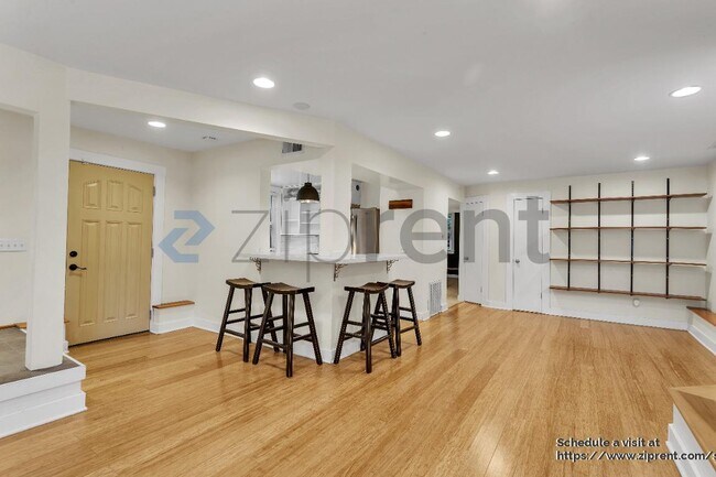 Building Photo - 5835 Occidental St