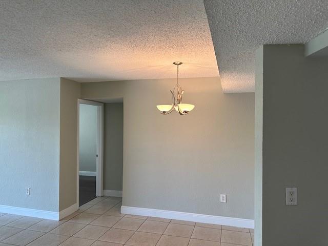 Building Photo - 4205 N University Dr